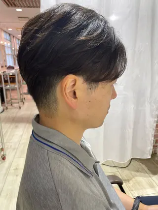 パーマ メンズ 兼松 美香のヘアスタイル