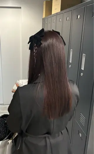 セミロング カラー ヘアアレンジ manami/ヘア セット/ハイトーンのヘアスタイル