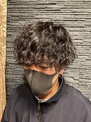 ミディアム パーマ メンズ 野川 純麗のヘアスタイル