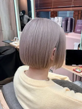 ショート カラー ·.⟡ 福田 彩乃 透明感カラー🪄🩵のヘアスタイル