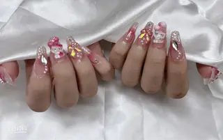 ネイル AKIKO ネイルサロンのネイルデザイン