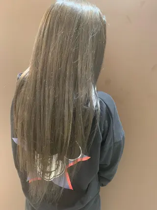 ロング カラー ヘアアレンジ きむえり/髪質改善 /うねり広がり改善のヘアスタイル
