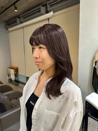 ミディアム カラー さとう あやかのヘアスタイル
