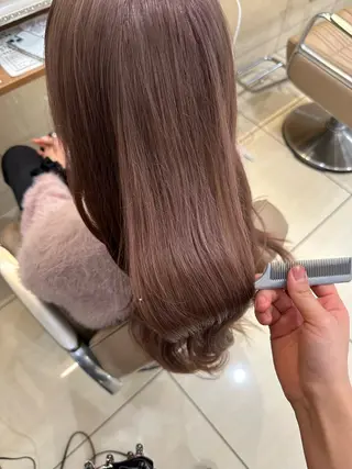 ロング 横浜⭐️カラーセット モデル💫あみ💫のヘアスタイル