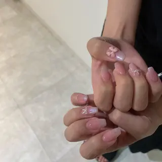 ネイル airi 🤍のネイルデザイン