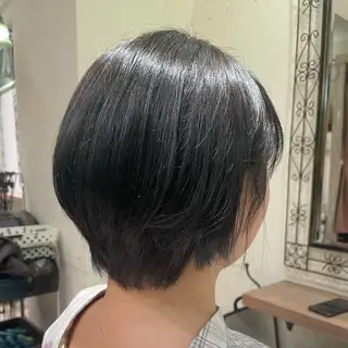 ショート カラー Cherie所属・綾 【あや】のヘアスタイル