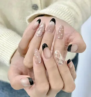 ネイル 🍑 momo_nailのネイルデザイン