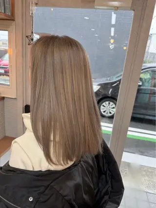 ロング カラー ブリーチカラー🦁 由見幸輝のヘアスタイル