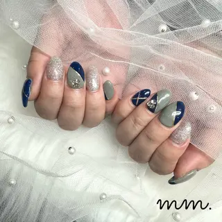 ネイル 🩷🩵mm.大宮 Riyo🧸🩵🩷のネイルデザイン