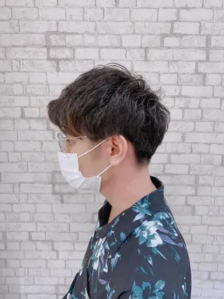 ショート ヘアアレンジ メンズ ブリーチなし艶カラー 東家のヘアスタイル