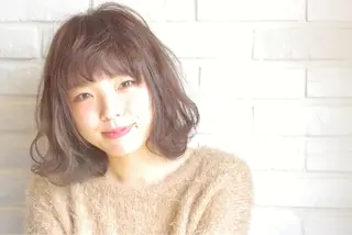 ミディアム 富岡 俊行のヘアスタイル