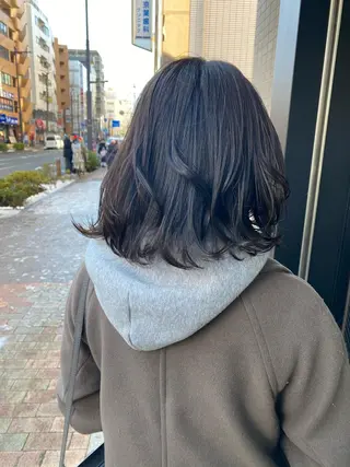 ミディアム カラー サプリームヘア 飯田みち瑠のヘアスタイル