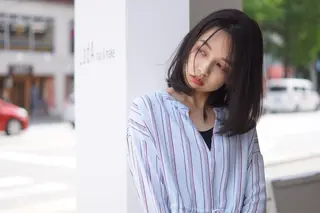 ミディアム Lino by hoNuaのヘアスタイル