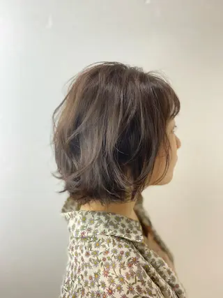 ショート カラー 上田 篤史のヘアスタイル