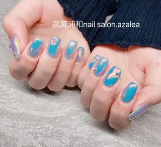 ネイル R inのネイルデザイン