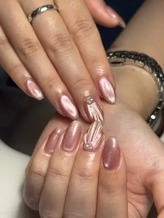 ネイル on nail 尾張旭三郷店のネイルデザイン