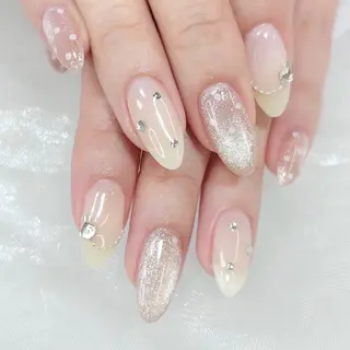 ネイル shiro所属・shiro あやかのネイルデザイン