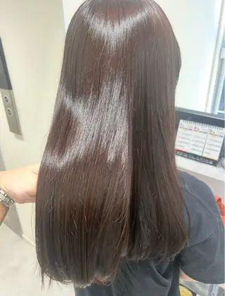 ロング ルナ/レイヤー /ベージュのヘアスタイル