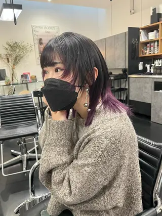 ミディアム カラー 湯川 未咲希のヘアスタイル