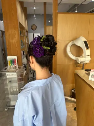 ミディアム miloc MOMOKAのヘアスタイル