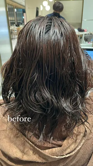 ミディアム レイヤーカット/透明 感カラー🐬永井瑠栞のヘアスタイル