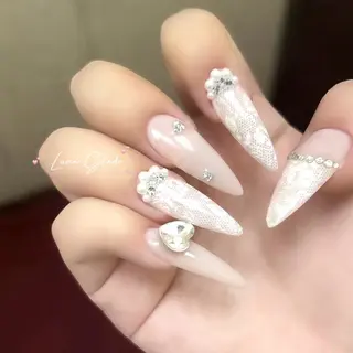 ネイル Luna Gladeのネイルデザイン
