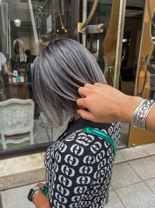セミロング カラー 海外デザイン🇺🇸 石渡諒太のヘアスタイル
