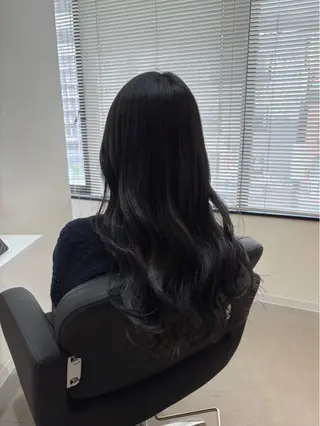 ロング Takane .のヘアスタイル