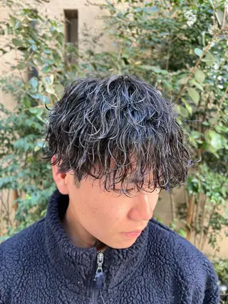 ショート パーマ メンズ 波巻きスパイラルパー マ/シャドウパーマ駿のヘアスタイル