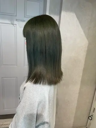 ミディアム カラー ナチュラル透明感🌱 小山美樹子のヘアスタイル