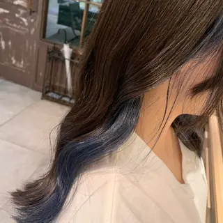 セミロング カラー ｶﾉ / 艶カラー/レイヤーのヘアスタイル