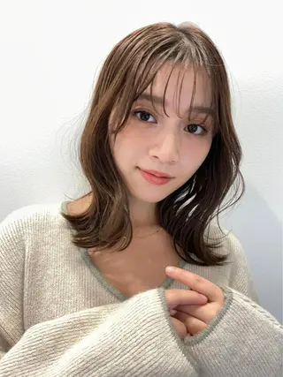 セミロング カラー パーマ ネイル "オトナ髪”/ LAKA TOCCAのヘアスタイル