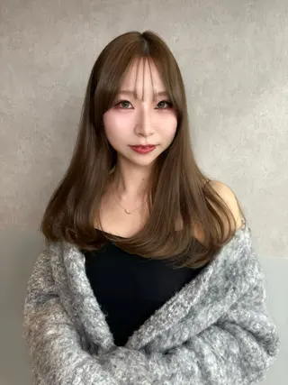セミロング カラー ヘアアレンジ fumika🎀 ベージュのヘアスタイル