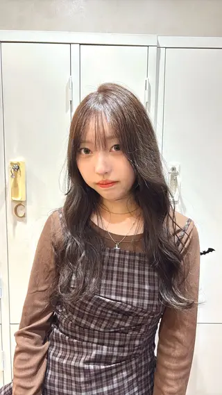 ロング カラー 🧸似合わせデザイン ほそいけいこ🧸のヘアスタイル