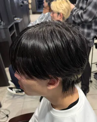 ショート メンズ 【フェザーパーマ】 【縮毛矯正】鶴田文のヘアスタイル