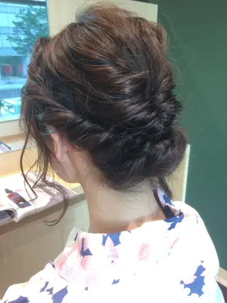 ヘアアレンジ ブレス渡辺 康介のヘアスタイル