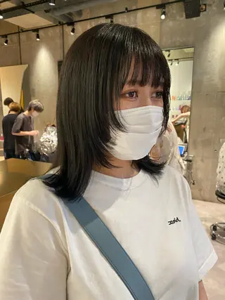 ミディアム すぎもと さき⚡️ レイヤー･*パーマのヘアスタイル