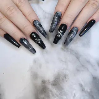 ネイル Kayo 💅のネイルデザイン