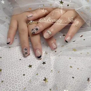 ネイル Moonstone Salonのネイルデザイン