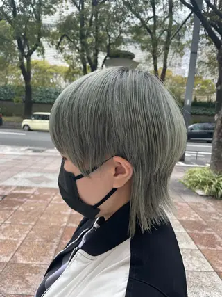 ショート カラー メンズ 大石 陽菜のヘアスタイル