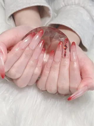 ネイル nail&eye Ariesのネイルデザイン