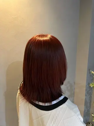 カラー yuto /ブリーチ /艶カラー/縮毛矯正のヘアスタイル