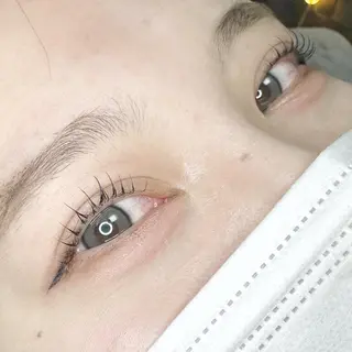 マツエク・マツパ 口コミ高評価⚡️ Wahf/Sotaのマツエク・マツパデザイン