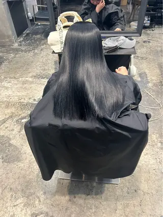 カラー ア ユ ミのヘアスタイル