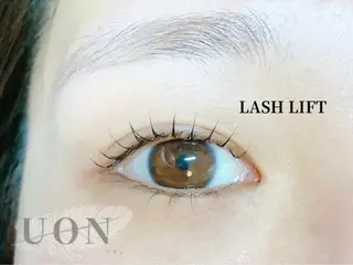 マツエク・マツパ まつげとまゆげ UON《うおん》のマツエク・マツパデザイン