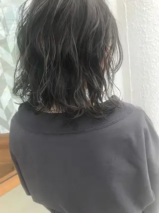 カラー mu ku.のヘアスタイル
