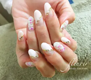 ミディアム ネイル フルリール 【プライベートサロンのネイルデザイン