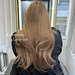 ロング カラー シールエクステ特化 ハイトーン、NANAのヘアスタイル