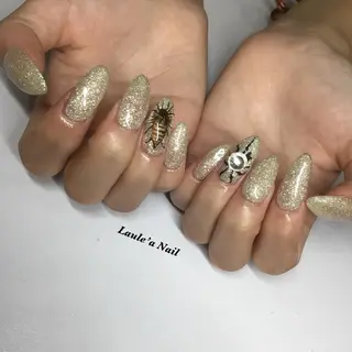 ロング ネイル マツエク・マツパ 福田 加奈のネイルデザイン