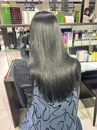 ロング カラー 髪質改善/透明感カラ ー/レイヤー/あやはのヘアスタイル